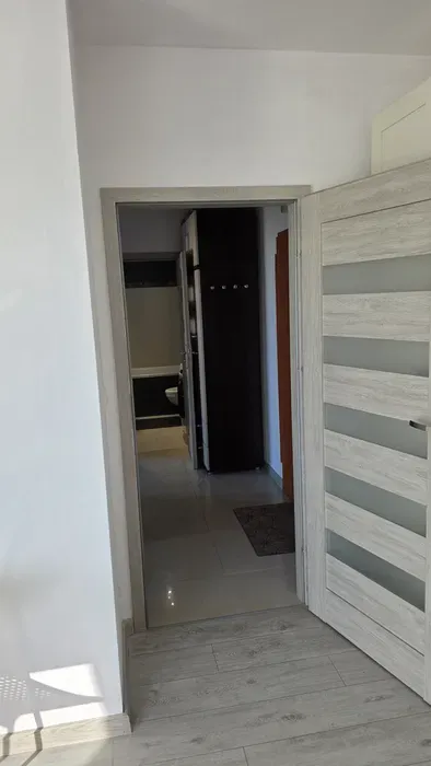 Mieszkanie 38m2, 2 pokoje, Metro Słodowiec, piękny widok z 11 piętra - miniatura 5