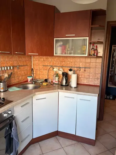 Pokój dla studentki w M2 - miniatura 4