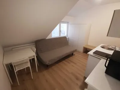 BEZPOŚREDNIO Winogrady ,Brak czynszu Administr, Internet-WiFi Gratis - miniatura 2