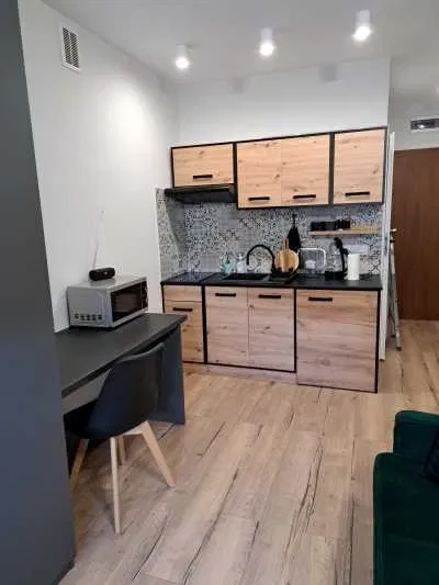 Kawalerka do wynajęcia w Krakowie - bezpośrednio - brak prowizji - 1/8