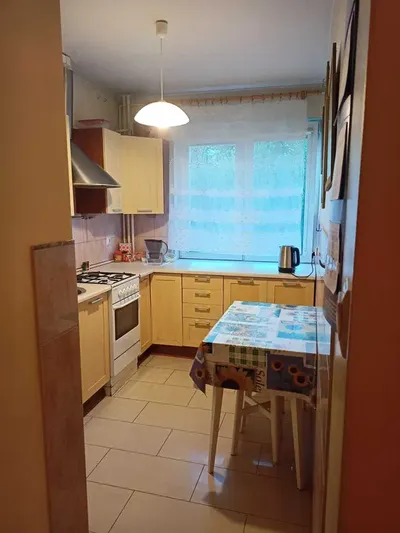 Pokój na Stegnach (Sewastopolska) 1300zł - miniatura 4