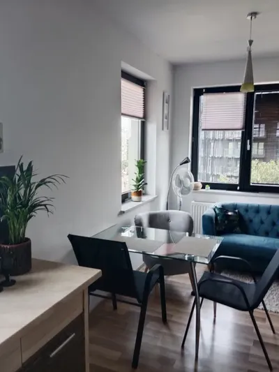 Wynajmę 2 pokoje na Woli - miniatura 2