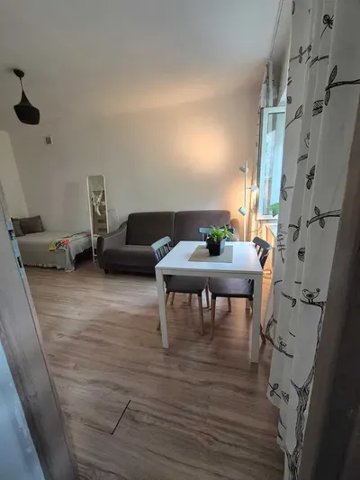 Przytulne mieszkanie przy Zoo / Plac Hallera / Umeblowane i wyposażone - miniatura 3