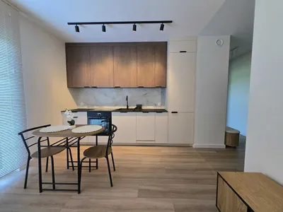 Nowe, 2 pokoje 35m2, 4 piętro, ul. Conrada blisko Galeria Bronowice / IKEA - miniatura 2