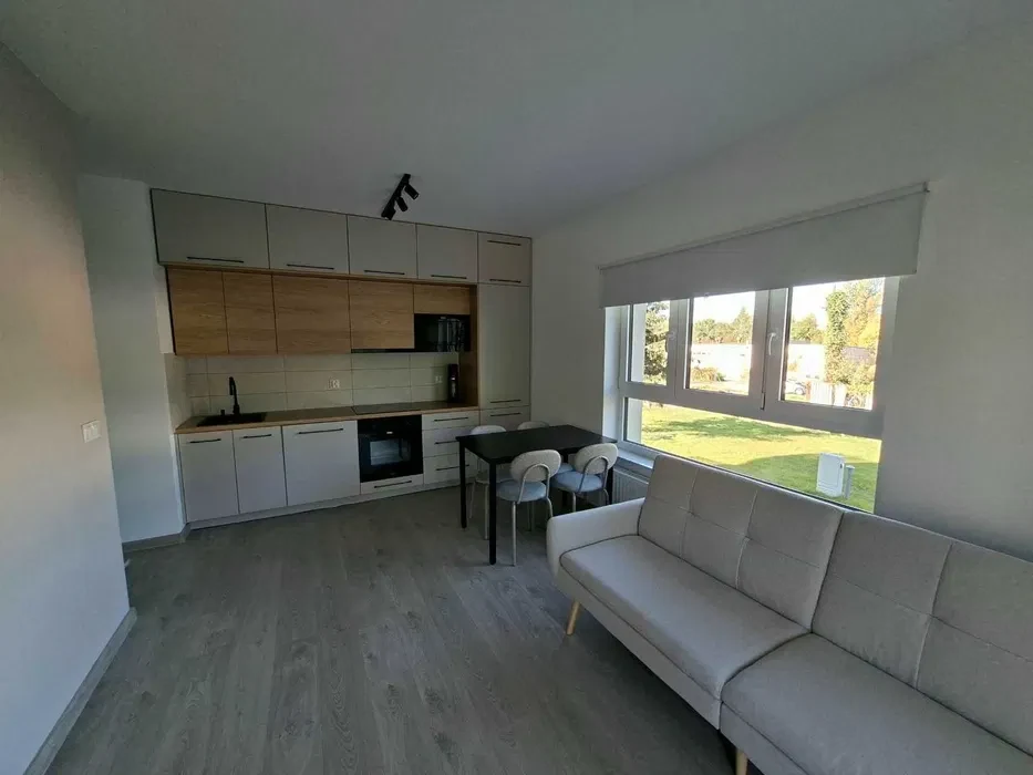 Nowe. 3 sypialni + salon, miejsce postojowe, BEZPOSREDNIO - 1/8
