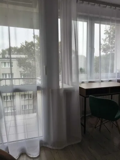Wynajmę Jasne i przytulne mieszkanie 2-pokoje (37 m²) Kraków ul .Racławicka - miniatura 3