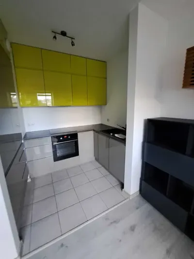 2 pokojowe mieszkanie 36m2, Metro Szwedzka, Praga Północ - miniatura 2