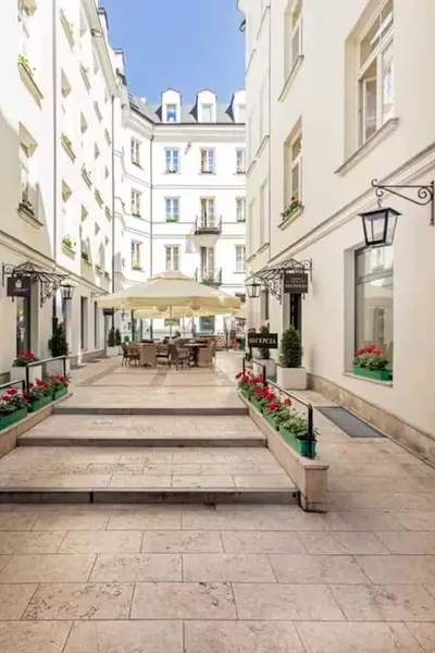 Mieszkanie wynajem warszawa w samym centrum