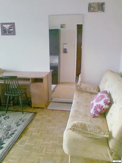 Pokój 14 m² na Os. Bohaterów, Rataje, wynajmę Studentce - miniatura 5