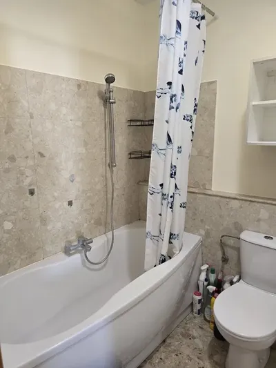 Metro Dw. Wileński ul. Okrzei 23, przestronne studio z balkonem I garażem - miniatura 5