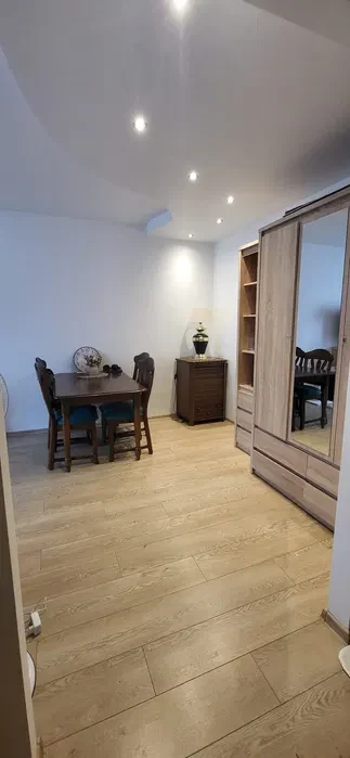 Kawalerka do wynajęcia - 1/8