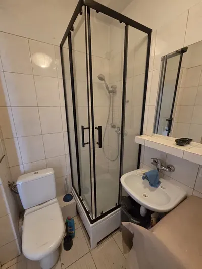 Kawalerka w centrum Warszawy do wynajmu okazjonalnego - miniatura 4