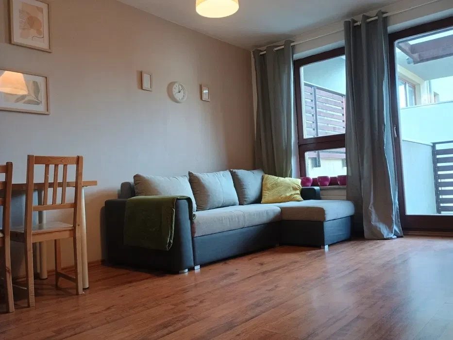 Ruczaj | 68 m² | 3 osobne pokoje | idealne dla 3 osób | UJ - 1/8