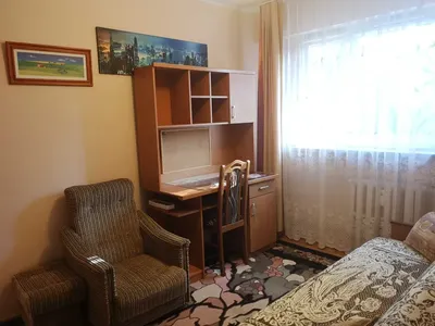 Mieszkanie 37 mkw, 2 osobne pokoje, osobna widna kuchnia, balkon, blisko Kampusu Ochota, mile widziani studenci - miniatura 4