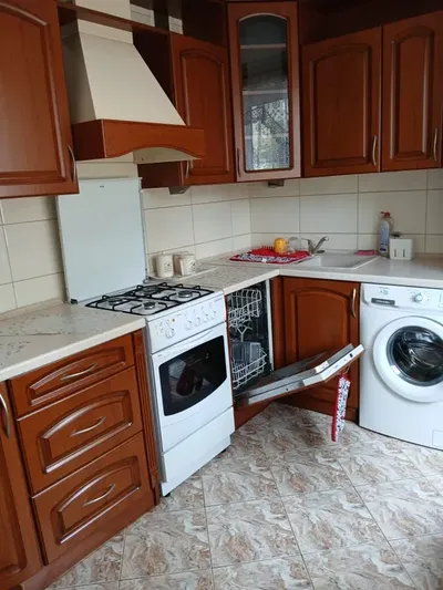 Wynajmę 2-pokojowe mieszkanie 50,2 m², 1 piętro os. Bocianek - miniatura 4