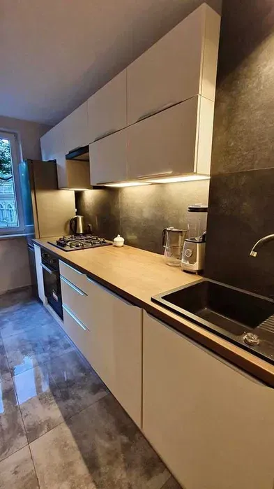 Apartament/mieszkanie: 2 pokoje 2100 zł / mies.