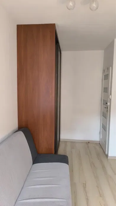 Pokój dla Studentki - miniatura 2