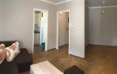 Tanio umeblowana kawalerka 30m2 Os. Na Stoku - miniatura 2