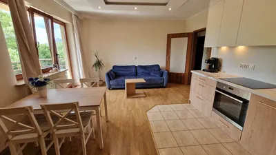 Apartament blisko morza z balkonem + garaż, cisza i zieleń, do 25.5.2027 - miniatura 2