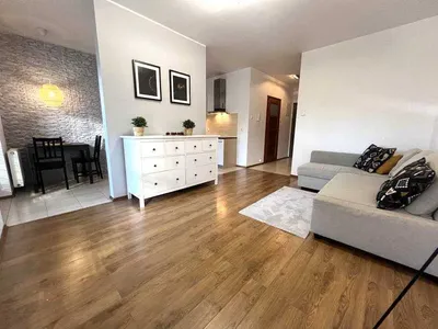 Komfortowa kawalerka o pow. 36 m², II/IV p. Gdańsk Strzyża - miniatura 2