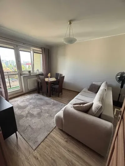 Wynajmę mieszkanie 2 pokojowe w Warszawie na Białołęce z balkonem i windą