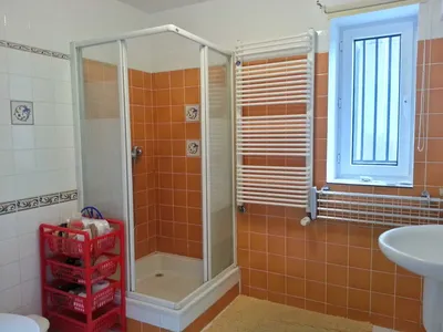 Lublin: Sławinek - Pokój 2-osobowy dla studentek/studentów/pary studenckiej - miniatura 4