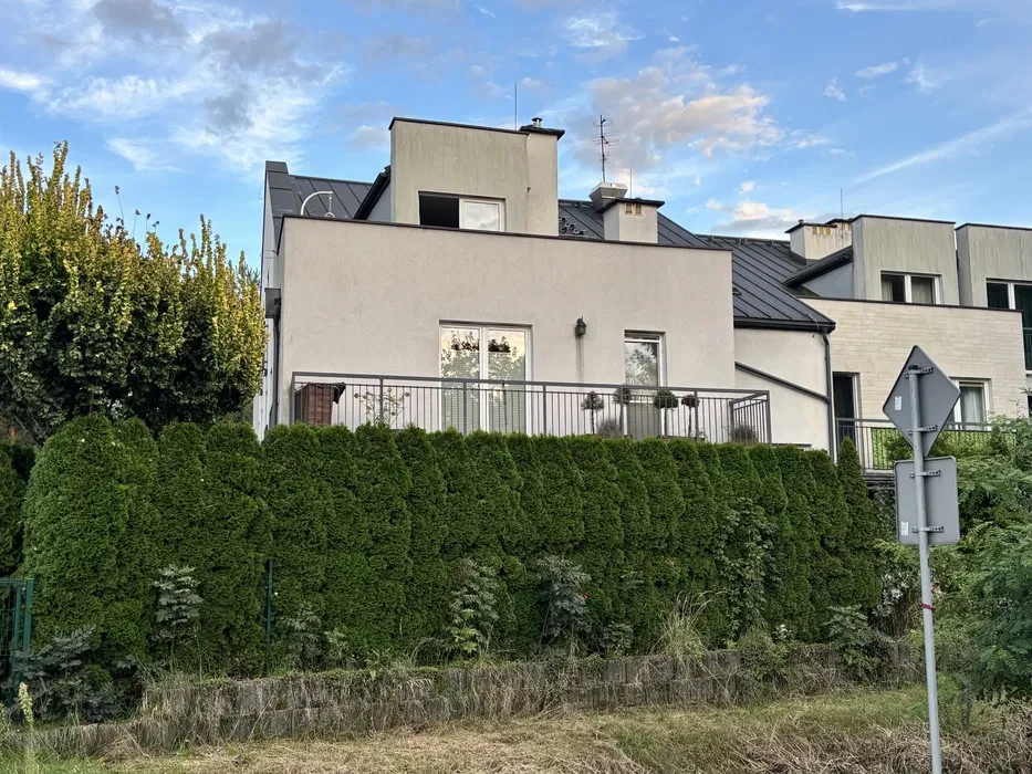 Mieszkanie 3 pokoje z garażem, Borek Fałęcki Łukasińskiego 19 - 1/8
