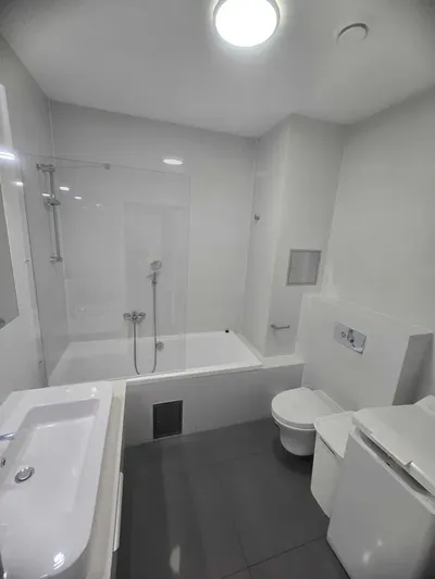 2 - pokojowy apartament przy ul. Krawieckiej 1 /Pl. Dominikański w budynku Justin Center - miniatura 4