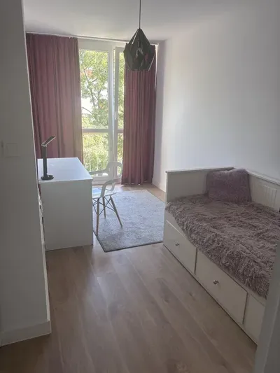 Pierwszy wynajm po remoncie blisko Rynku swietna lokalizacja - miniatura 2