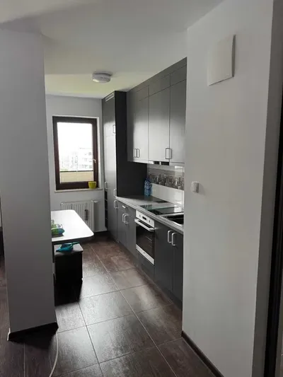 Kawalerka na Jasieniu + balkon + parking - miniatura 2