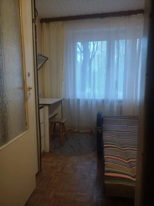 Pokój do wynajęcia, zamykany na klucz ,w mieszkaniu bez właścicieli na ul. Chrobrego - 1/5