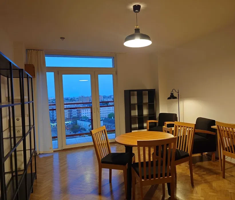 Od 1 pażdziernika 2pok nietypowe na Xll piętrze pl Unii Lubelskiej czynsz do Wspólnoty 610zł plus za energię plus za wodę bez pośredników - 1/8