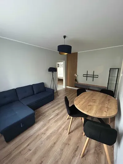Wynajmę Przytulne Mieszkanie 3 Pokojowe, Bydgoszcz - Błonie ul. Gałczyńskiego. - miniatura 5