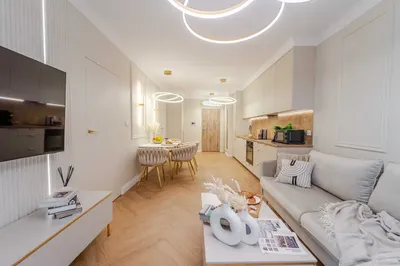 Przestronny, klimatyzowany apartament z dużym balkonem – wysoki standard obok Uniwersytetu Medycznego - ul. Szeligowskiego - miniatura 2