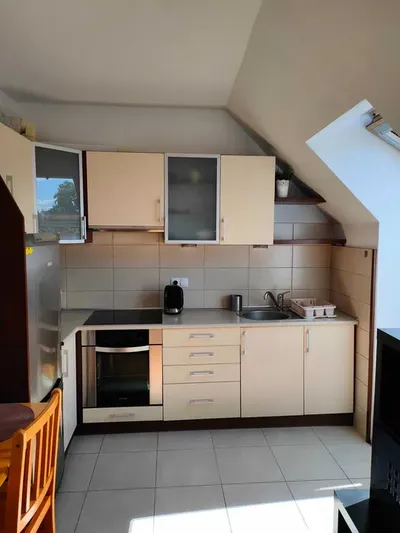 Komfortowa kawalerka 28m2, Pl. Powstańców Śląskich; Rondo Verona - miniatura 3