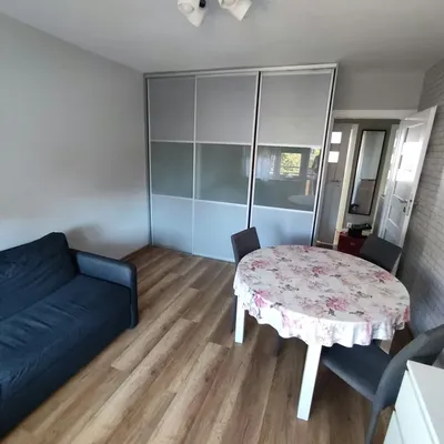 Wynajem mieszkania 2 pokoje os Leśna Dolina - miniatura 4