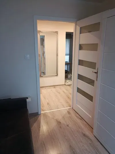 Wynajmę mieszkanie 2 pokoje od października os.PIASTA - miniatura 3