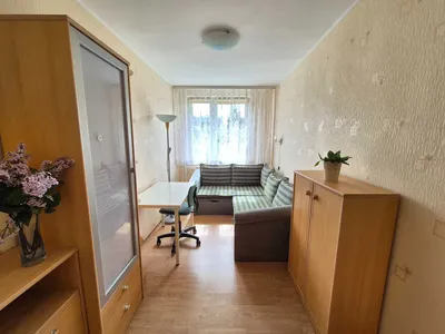 Pokój jednoosobowy - 10 m2 (w mieszkaniu 3-pokojowym)