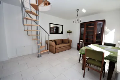2-pok 40m2 Praga-Południe w oficynie , meble, agd - miniatura 2