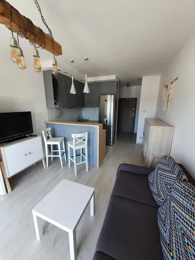 2 pokoje | 32 m² | Przymorze Małe | 8. piętro | loggia | hala garażowa