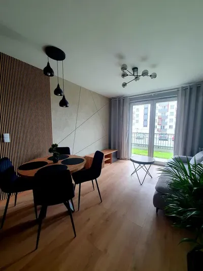Wynajmę mieszkanie 36m2 + taras 20m2 - Kraków Mistrzejowice - miniatura 4