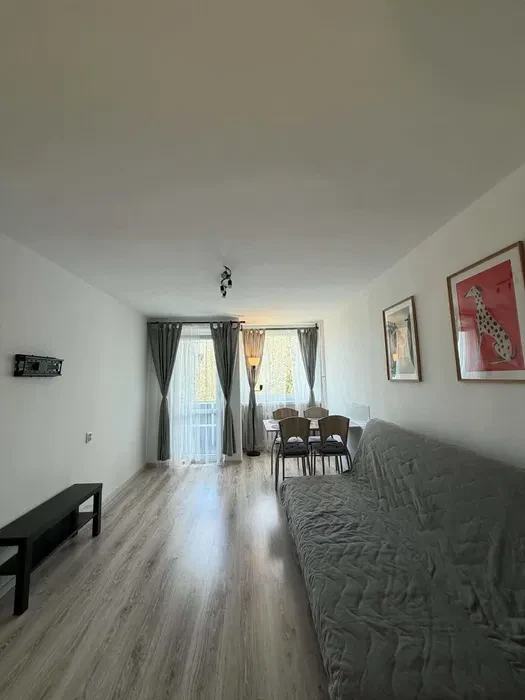 Mieszkanie 2-pok. z balkonem w Gdyni Redłowo, 15 minut lasem nad morze, umeblowane, zielona i cicha okolica, dostępne od zaraz - 1/8