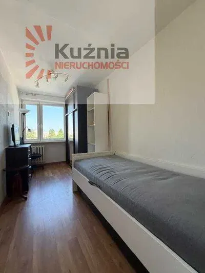 Dwa oddzielne pokoje, kuchnia, winda w budynku, dogodna komunikacja WUM! - miniatura 4