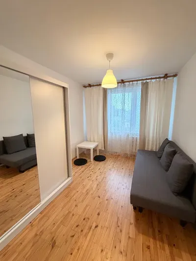 Wynajem mieszkania w świetnej lokalizacji - miniatura 3