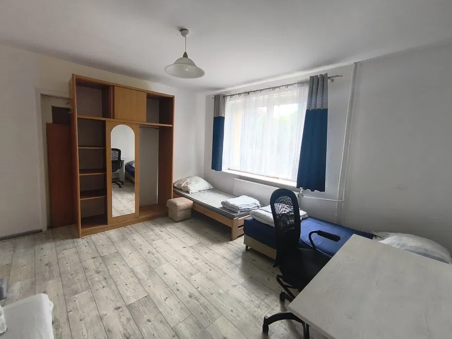 3 osobowy pokój dla pracowników w Gdyni Wschodnia - 1/5