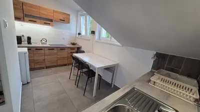 Mieszkanie 2 pokoje okolice r. Mogilskiego - miniatura 5