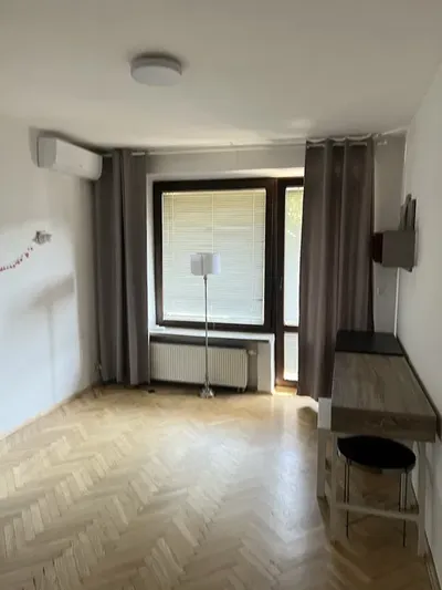 Pokòj mieszkanie 1 osobowy AHG Piastowska Krolowej Jadwigi 109