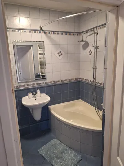 Kabaty , 80 m2, 3 niezalezne pokoje + salon - miniatura 2