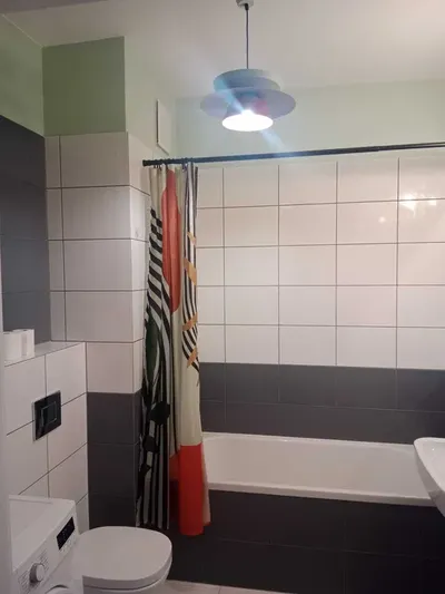 Jasne, świeże 2 pokoje + duży balkon. Garaż i komórka W CENIE, Osiedle Saska - miniatura 5
