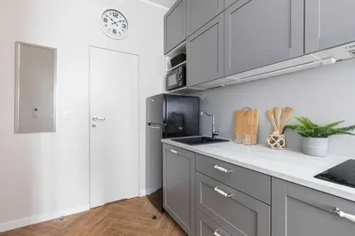 Batorego 33 | Mokotów | Klimatyzacja, balkon, TV | SGH 3 min, metro Pole Mokotowskie 4 | wolne od 01.10 - miniatura 4